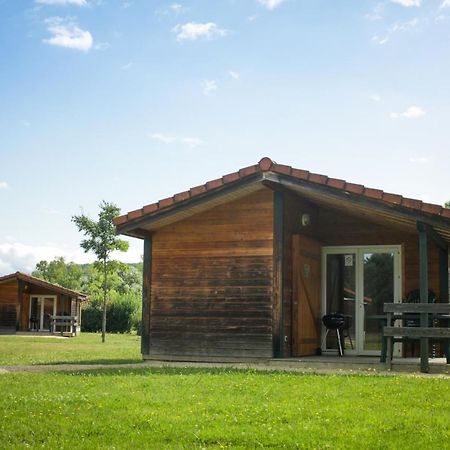 Les Chalets de Condrieu Extérieur photo